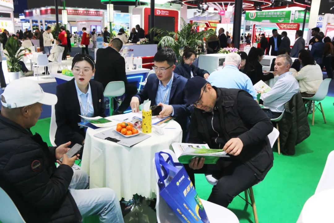 金牌贊助企業(yè)海大生物全新亮相上海CAC國(guó)際農(nóng)化展，以科技實(shí)力獻(xiàn)禮25周年